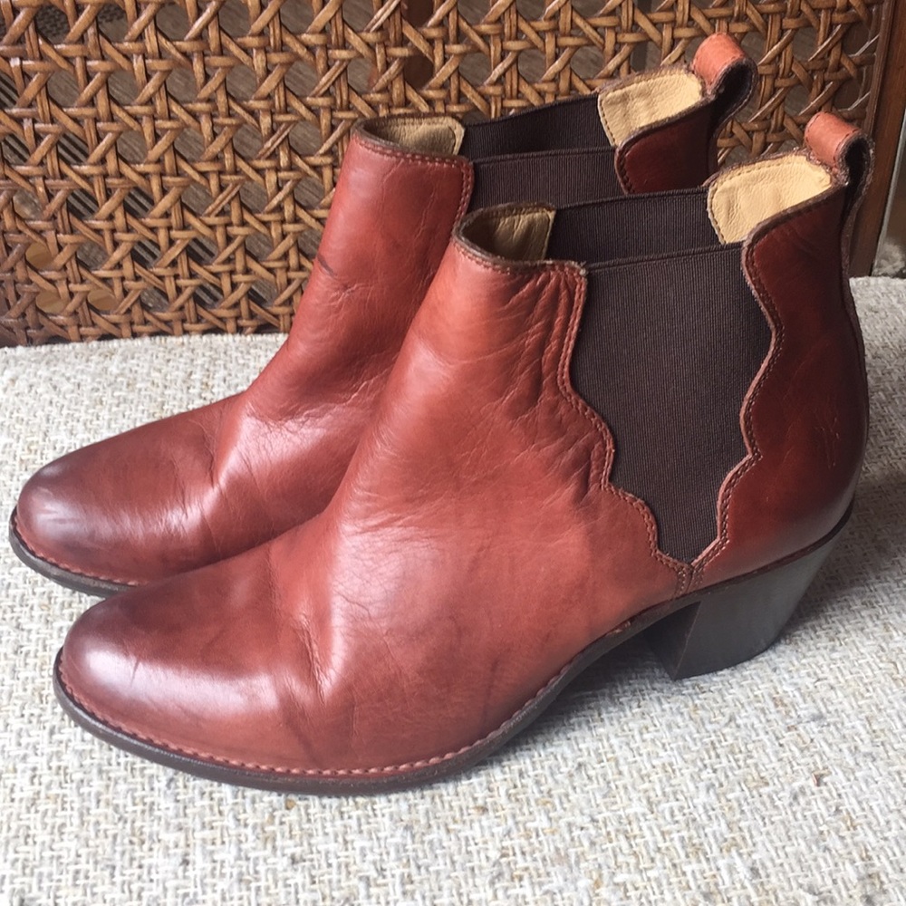 Frye Jackie Gore Stretch Ankle Boots in Cognac